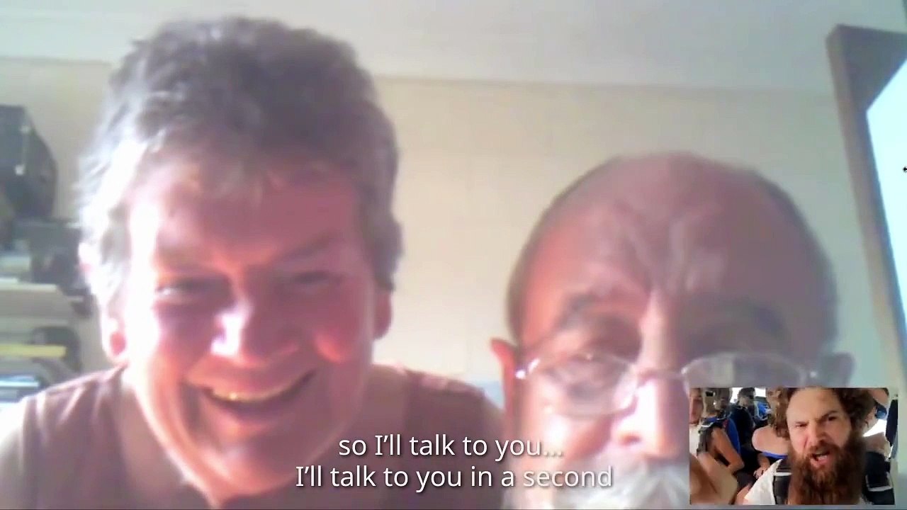 En plein saut en parachute il appelle ses parents sur Skype