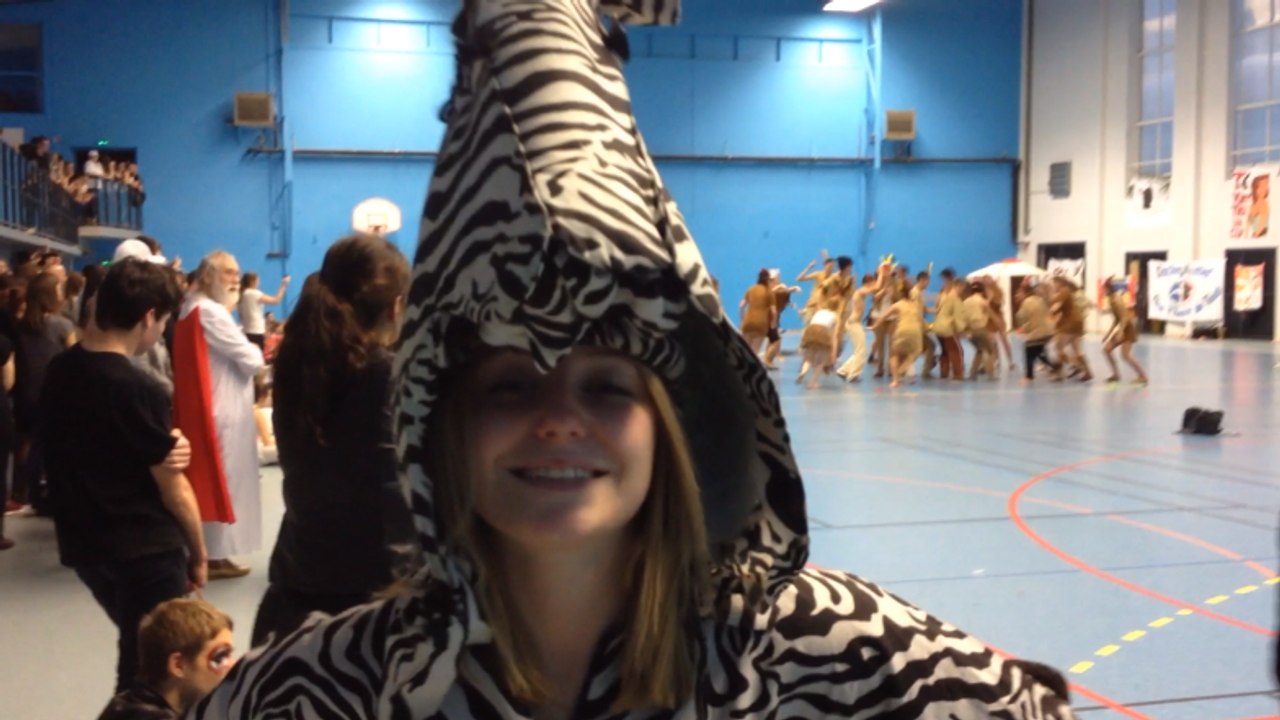 Les chorégraphies déguisées du lycée Saint-Joseph