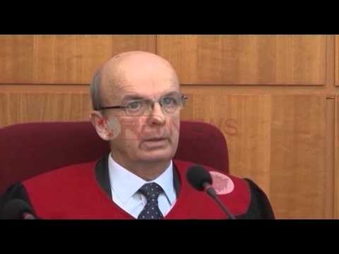 Opinioni paraprak i Venecias : S’duhet të ndërpritet mandati i Kryeprokurorit