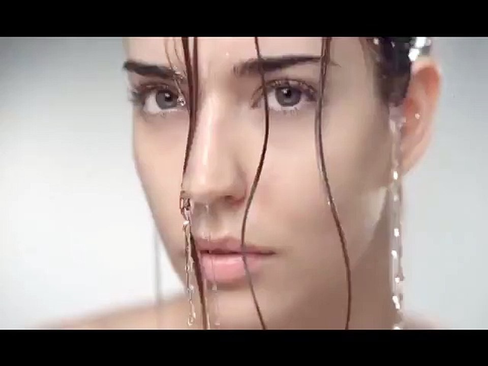 Neutral Eyes and Bold Lips Makeup Tutorial - Video Dailymotion