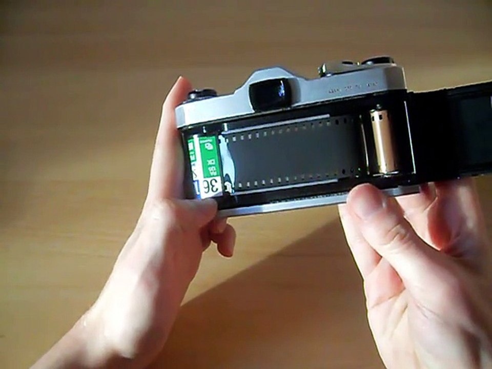 Pentax Spotmatic Analog Kamera: Laden und Entladen