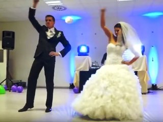 Сумашедший свадебный танец