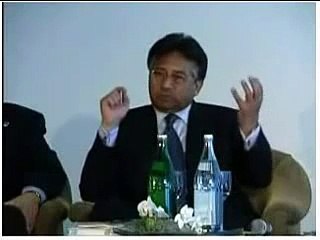Perveiz musharraf gets angry on western journalist and made him speechless