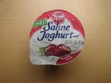 Zott Sahne Joghurt Kirsch (Cream Yoghurt Cherry)