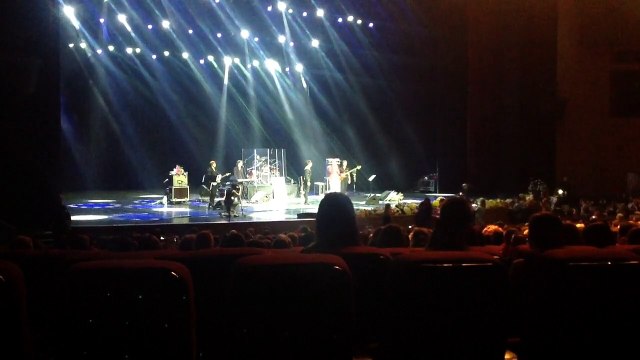 «Часы» А.Бон и Д.Билан, «Не молчи» Д.Билан (Москва, Crocus, 29.05.2015) (Аня Петрова)