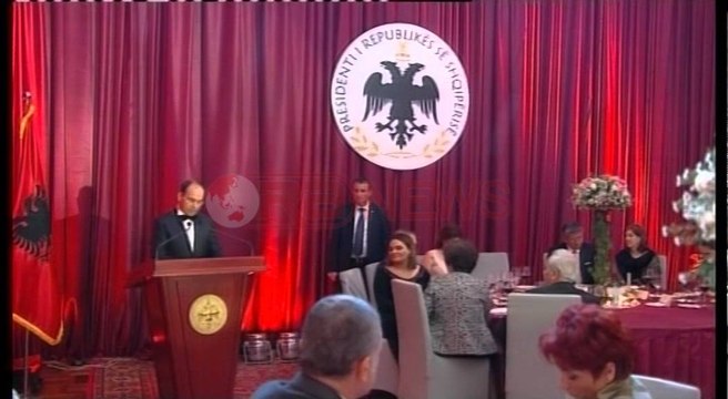 Fëmijët me sindromën Dawn, Presidenti Nishani: Më shumë mbështetje për ta- Ora News