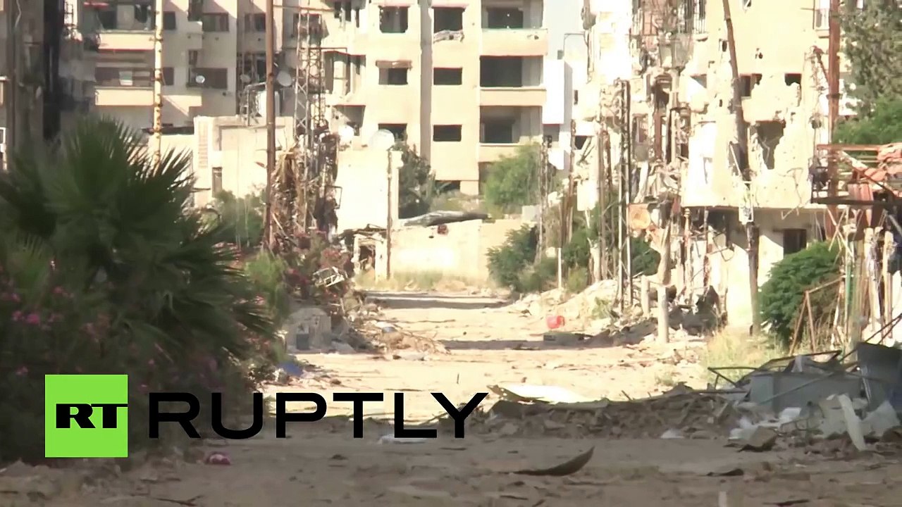 RAW: Syrian female pro-Assad warriors battle jihadists near Damascus