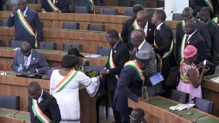 Mandat d'amener: l'Ivoirien Soro dénonce un "outrage" de la juge
