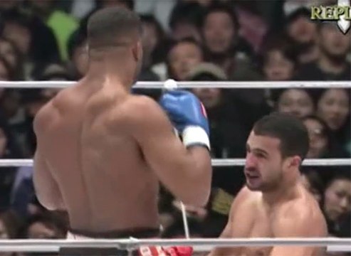 Badr Hari vs Alistair Overeem 1 K-1 Dynamite