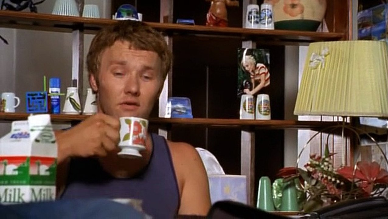 The Secret Life of Us - S4 E21
