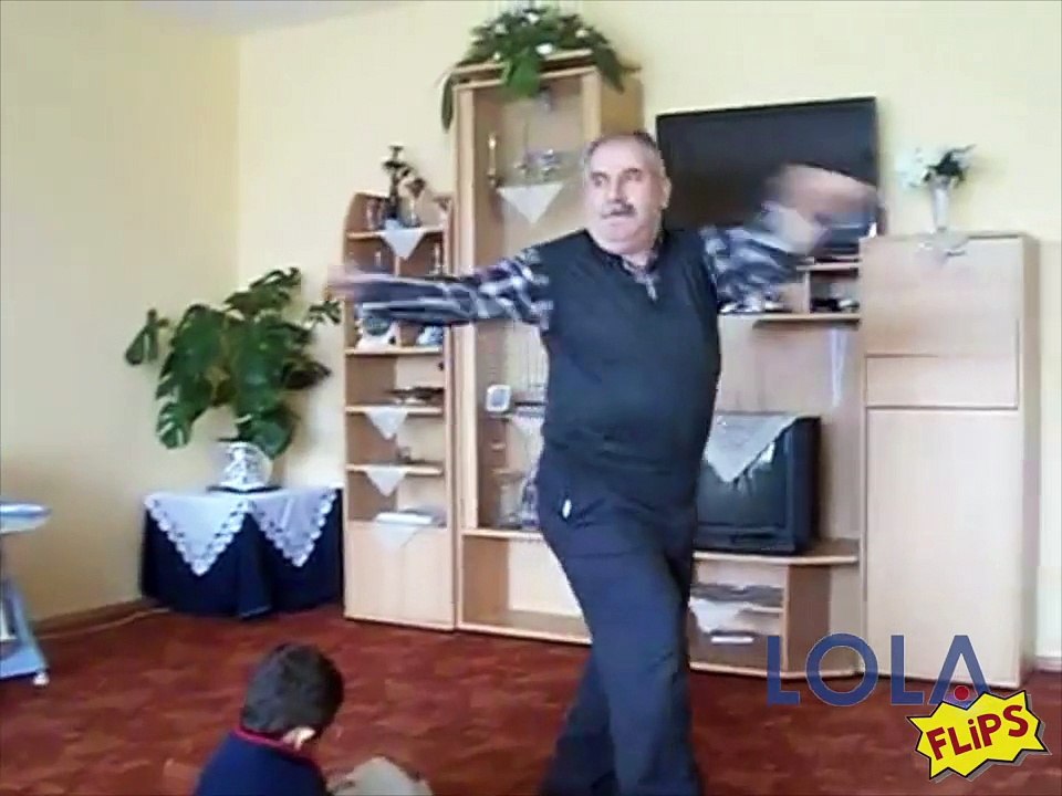You don't have seen such dance of an old man... ☻