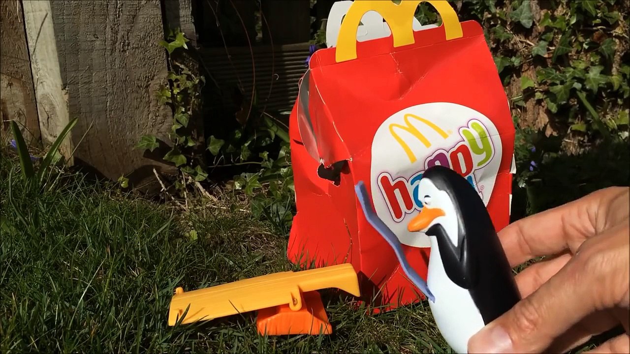 Mac Donalds Happy meal penguins of madagascar toys pinguinos Pingouins Pingwiny Mac Donald's Happy meal penguins of madagascar toys pingüinos Pingouins Pingwiny