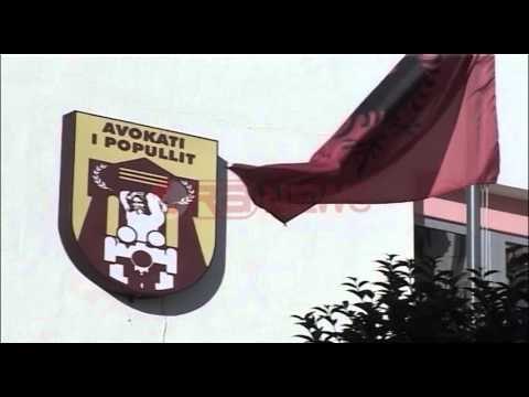 Vdes nga i ftohti foshnja 1 muajshe e komunitetit rom - Ora News- Lajmi i fundit