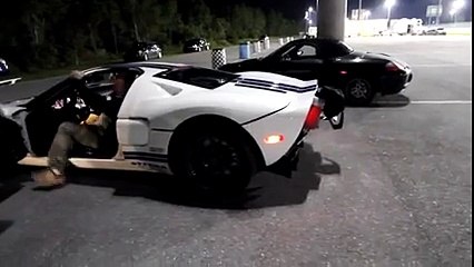 Yola Çıkmadan Önce Ford GT40 Nasıl Isıtılır?