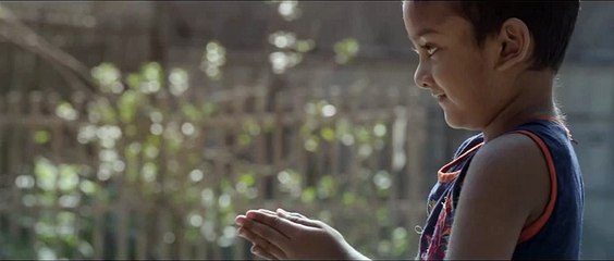 কাধে কাধ হাতে হাত