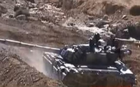 Армия Асада в результате контратак уничтожила десятки боевиков в пяти провинциях