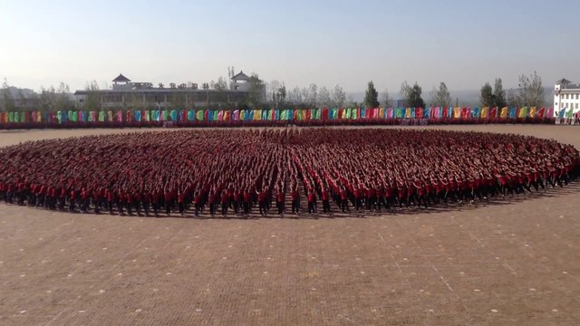 Synchronized Martial Arts training is Stunning at Chinese Shaolin Academy Temple