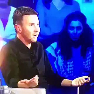 Quand tes potes te font galère a te donner ta manette de jeu