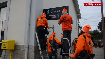 Quimperlé. Aïta démonte les panneaux à la gare pour les amener à Rennes (Le Télégramme)