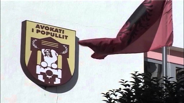 I përzuri babai. Vdes nga i ftohti foshnja 1-muajshe