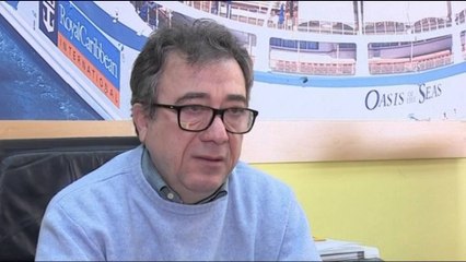 SHQIPTARET KUFIZOHEN PER FESTAT,PAK PRENOTIME PER JASHTE PREFEROHEN VENDET FQINJE LAJM