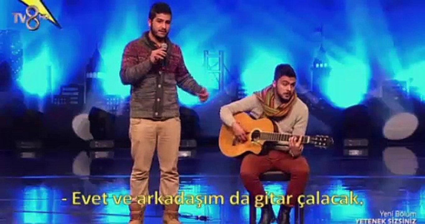 Omar Aghzal 'Şarkı Performansı'