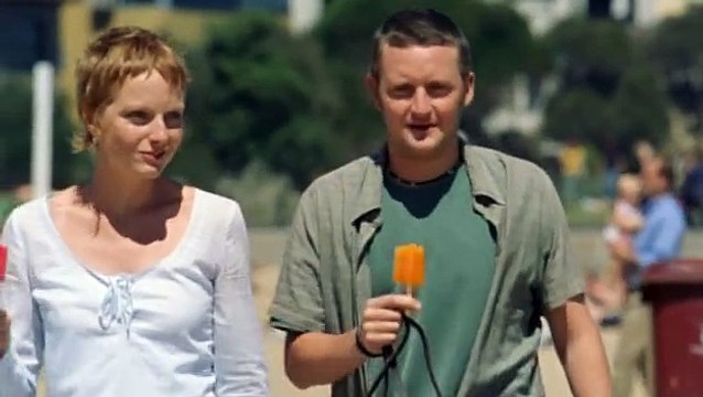 The Secret Life of Us - S4 E10