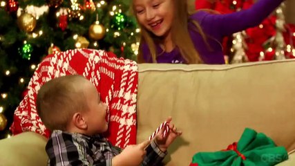 Christina Aguilera - Beautiful (A Home for the Holidays 2015)