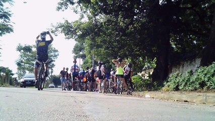 Papai noel, pedal solidário com 85 bikers, Taubaté, SP, MTB, 33 km, 2015, (29)