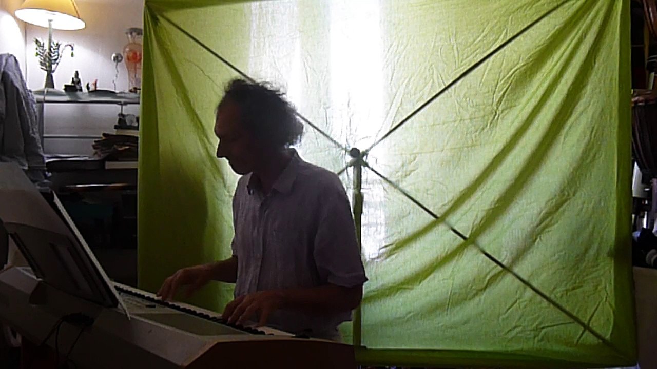 Une piscine (chanson)