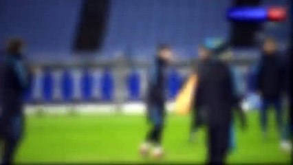 Gracioso fallo de Messi durante el entrenamiento del Barcelona • Mundial de Clubes 2015