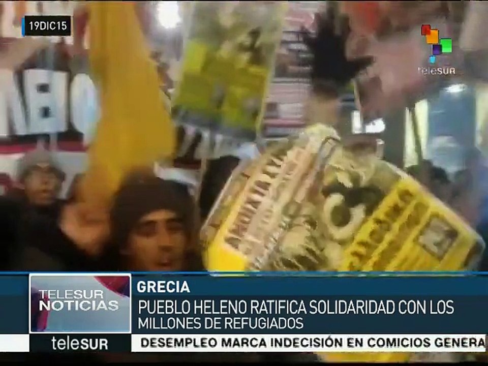 Grecia: miles exigen abrir las fronteras a refugiados y migrantes