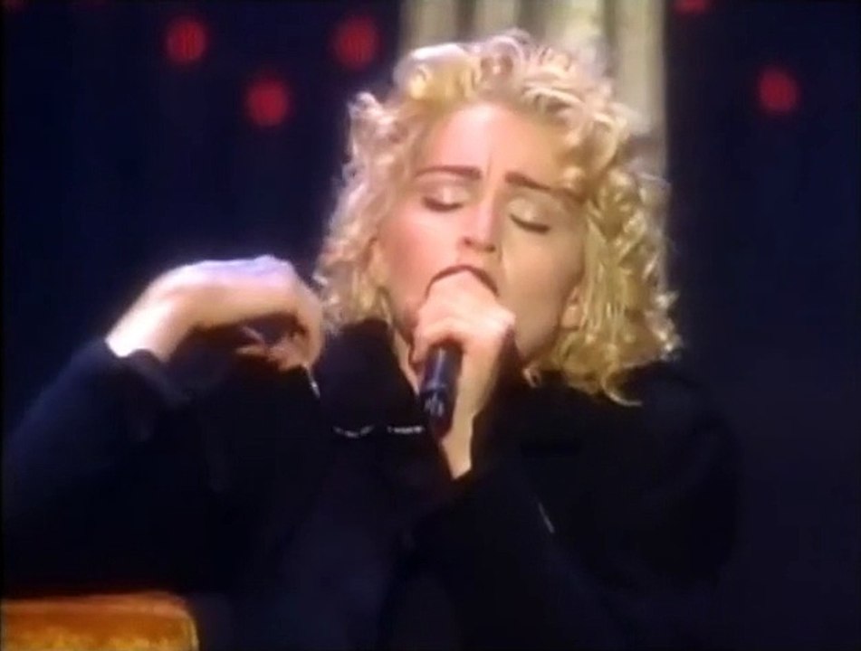 Madonna - Live To Tell & Oh Father [Blonde Ambition Tour]