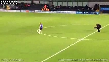 World's Worst 'Keepy-Uppy Expert' Half Time Entertainment at Barnet - Hilarious Footage