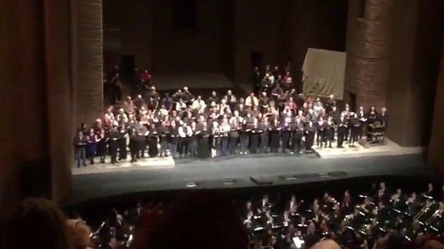 Le Metropolitan Opera de New York joue La Marseillaise