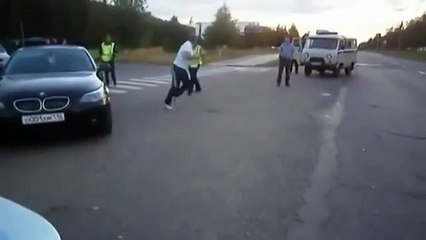Хоп на на най. СМЕШНАЯ ДРАКА С ГАИ
