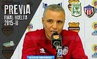 Alexis Mendoza en conferencia de prensa previo al juego entre Nacional y Junior · Liga Águila 2015-II (final, vuelta)