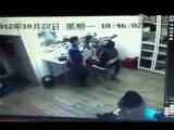 New 2016 Funny Things - Funny Videos - Womans Hair Catches on Fire at a Salon Burning Her Face Crazy