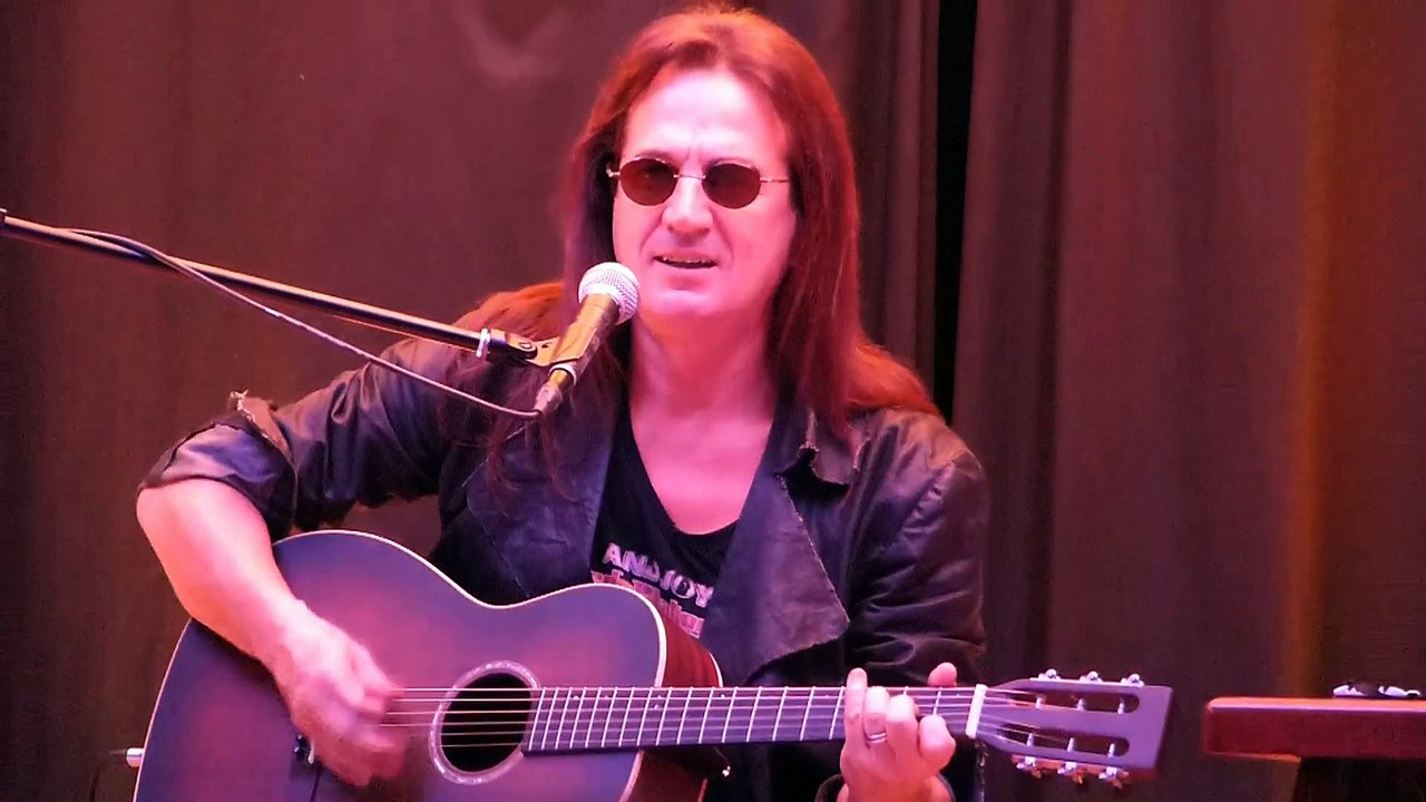 Concert de Francis Lalanne à la Neuville-lès-Dorengt