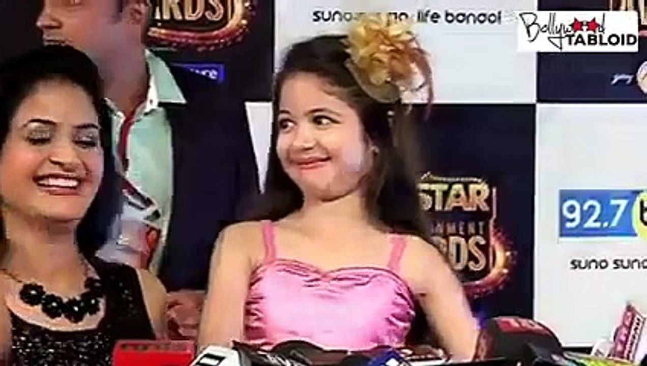 CUTE Harshali Malhotra 'SHY' Of Camera _ Big Star Entertainment Awards _ Red Carpet