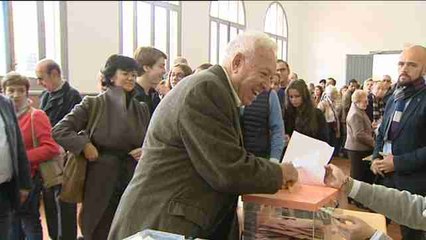 Margallo señala la alta participación como buena noticia para la democracia