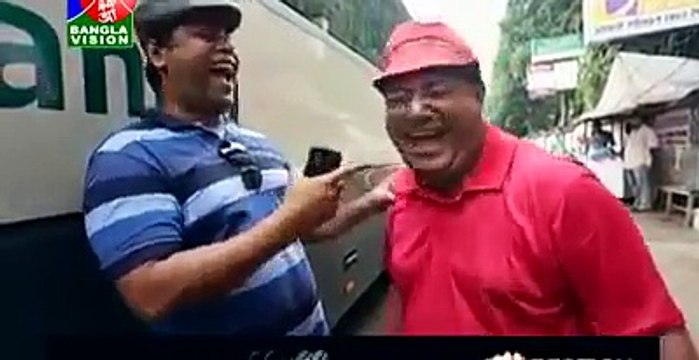 হাসতে হাসতে আমি শেষ.......মোশাররফ করিম ক্যামনে পারে এত