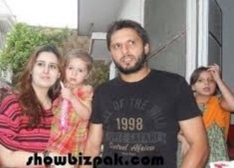 Beautiful Wife Shahid Afridi