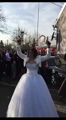 Serbie : une femme tire au pistolet à son mariage