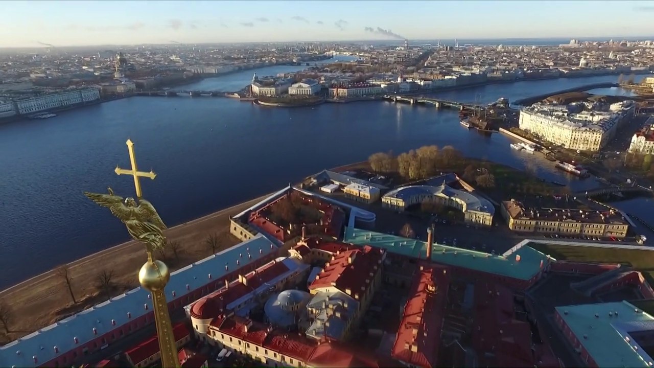 The angel of St. Petersburg. Ангел Ст.Петербурга. Аэросъемка.