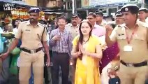 Deepika Padukone Visits Siddhivinayak Temple For The Success Of Bajirao Mastani