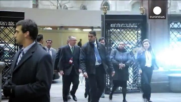 Siria: accordo al Consiglio di sicurezza Onu, negoziati al via da gennaio