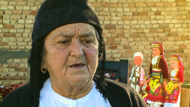Martina, gruaja që mban gjallë traditën e veshjeve mirditore - Top Channel Albania - News - Lajme