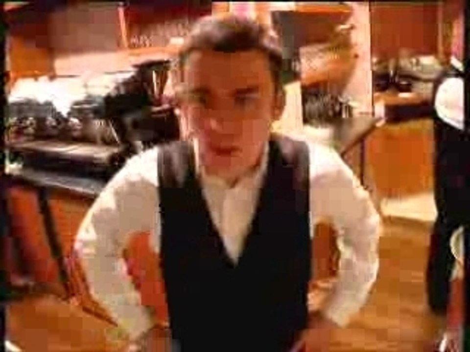 Joue pas au malin - bar - Humour gag video rire