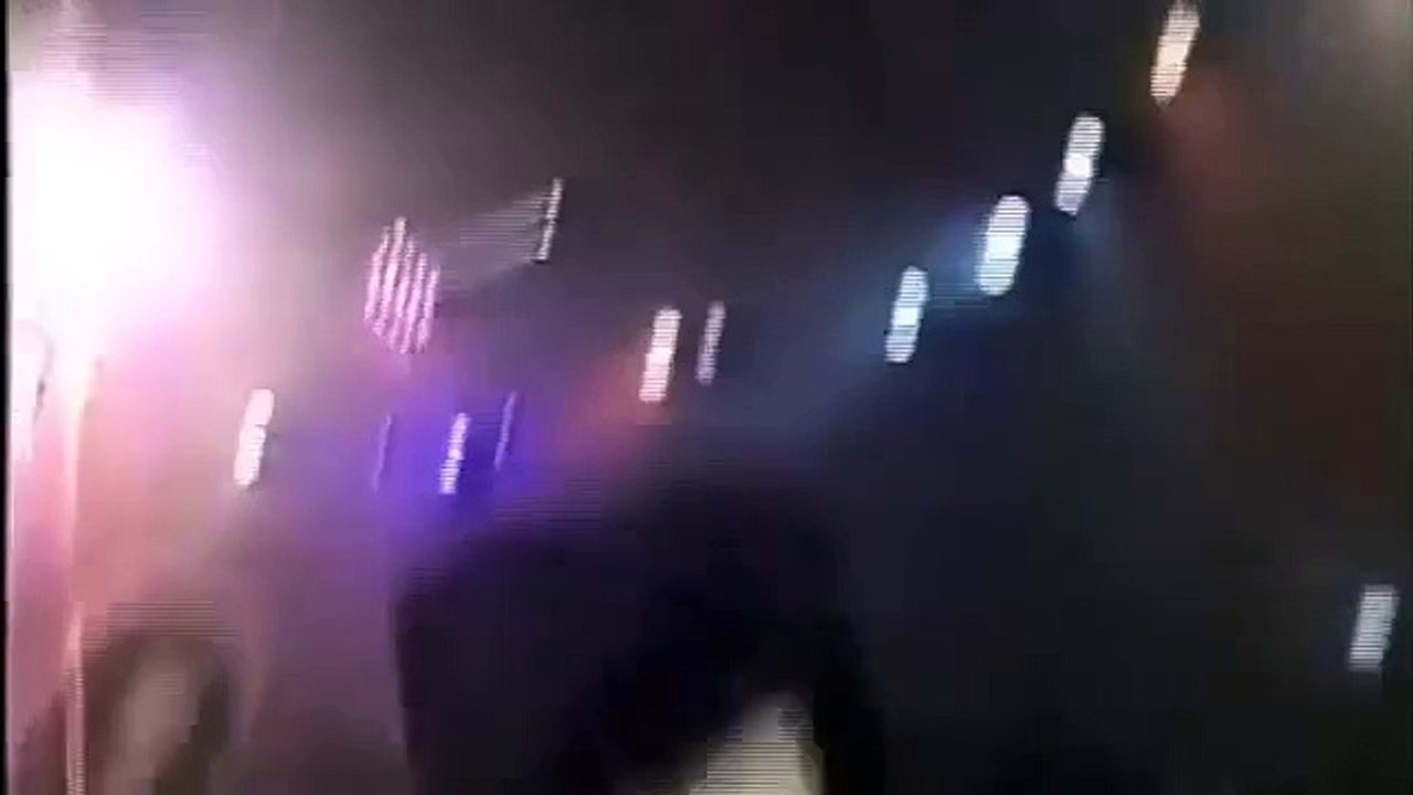 Brian May & Extreme Tie Your Mother Down (Live in Wembley Arena, London 23.12.1992)